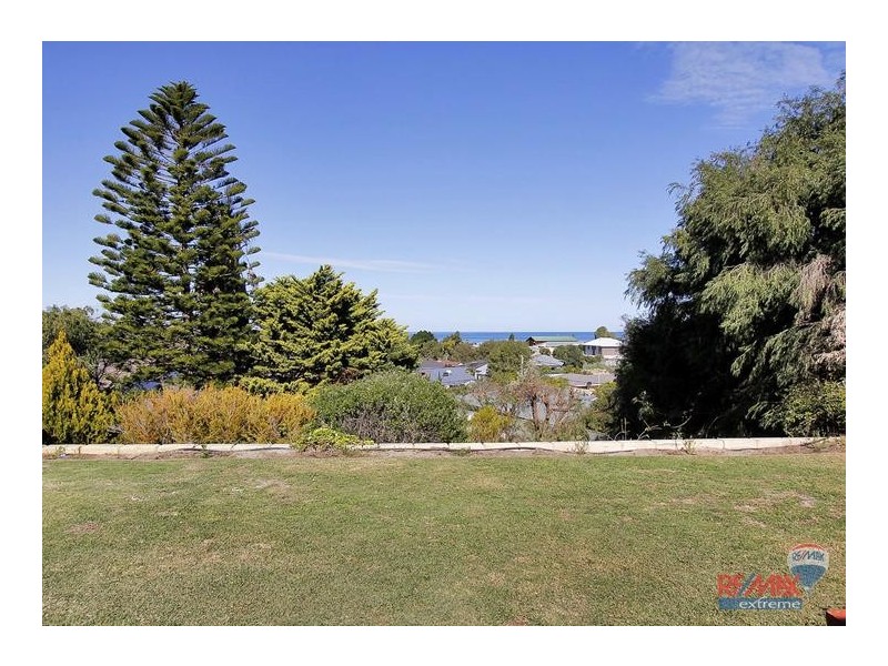 88 Mindarie Drive, Quinns Rocks WA 6030
