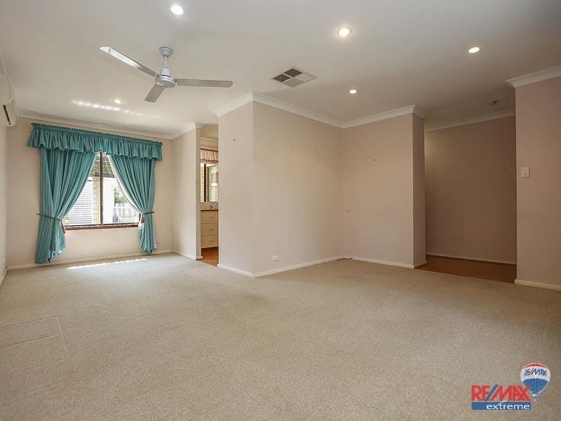 10 Caridean Street, Heathridge WA 6027