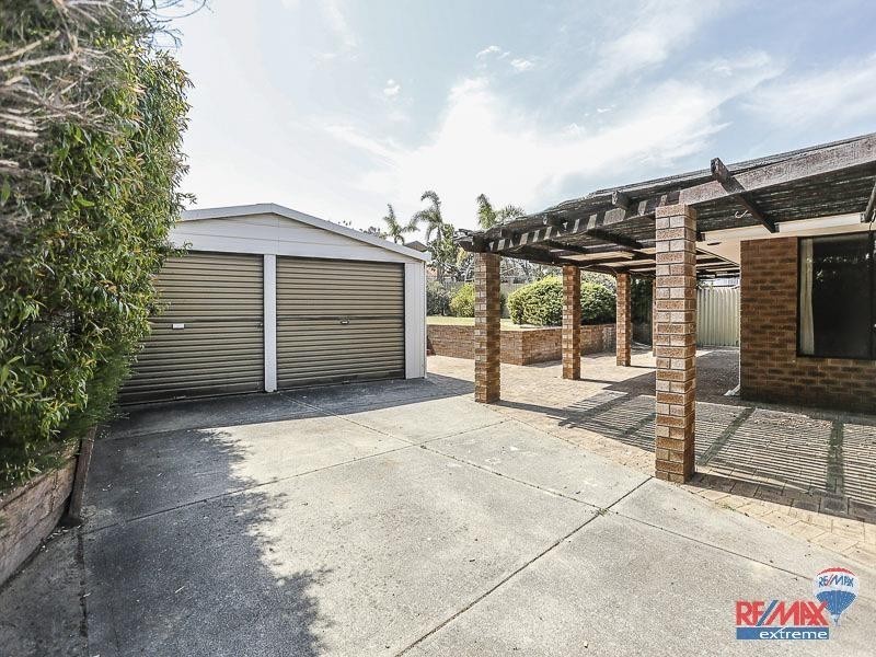 10 Caridean Street, Heathridge WA 6027