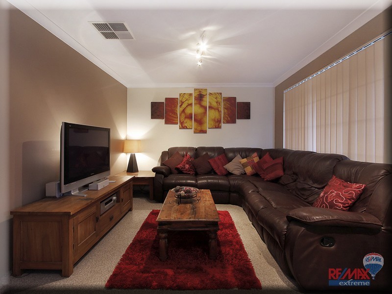 5 Stonegate Street, Butler WA 6036