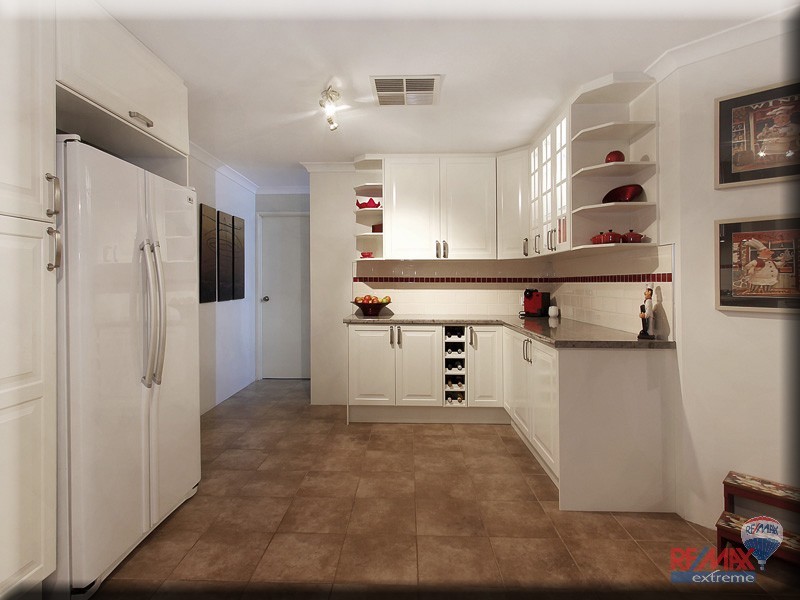 5 Stonegate Street, Butler WA 6036