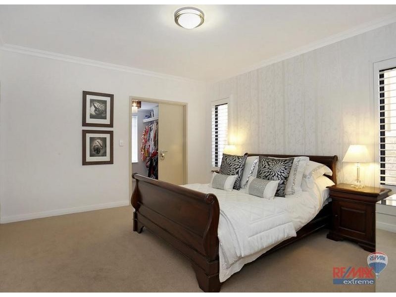 13 Tulum Approach, Iluka WA 6028