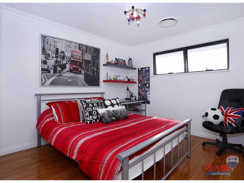 13 Tulum Approach, Iluka WA 6028