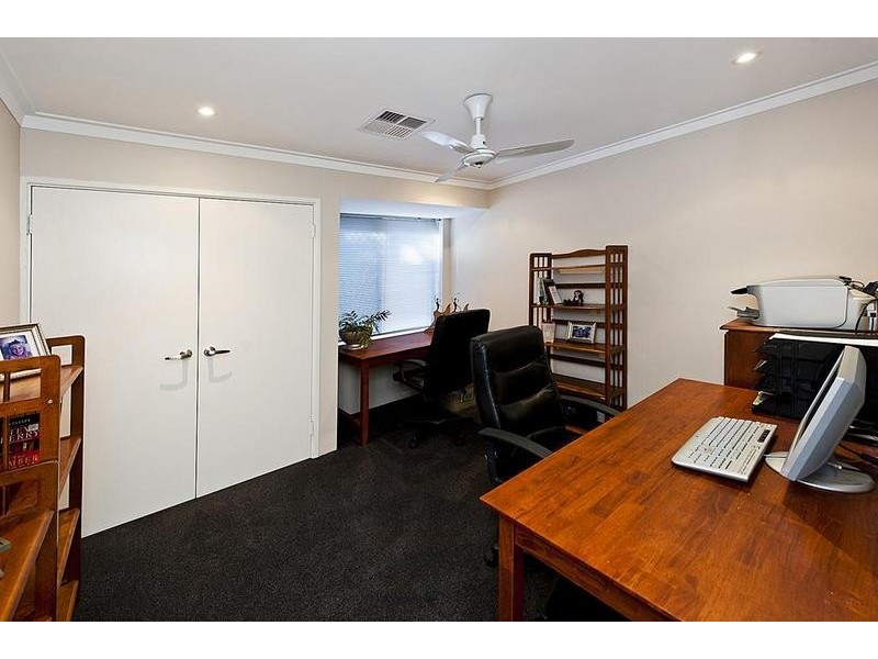 7 Napier Road, Marangaroo WA 6064