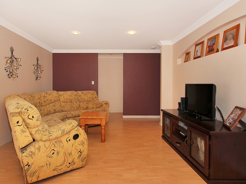 28 Christian Circle, Quinns Rocks WA 6030