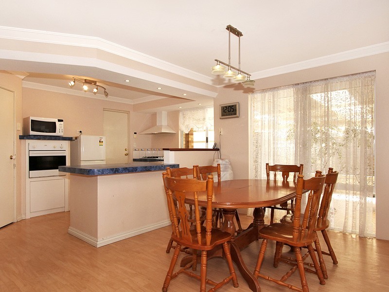 28 Christian Circle, Quinns Rocks WA 6030