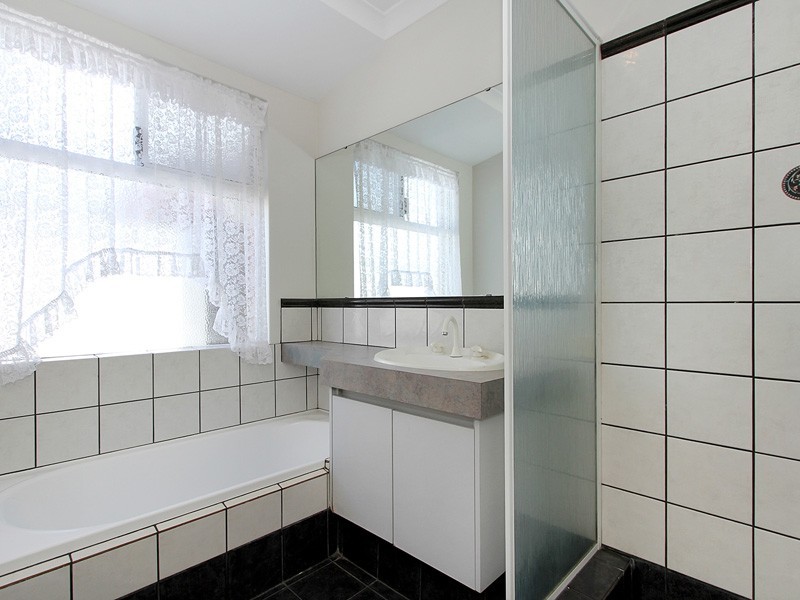 28 Christian Circle, Quinns Rocks WA 6030