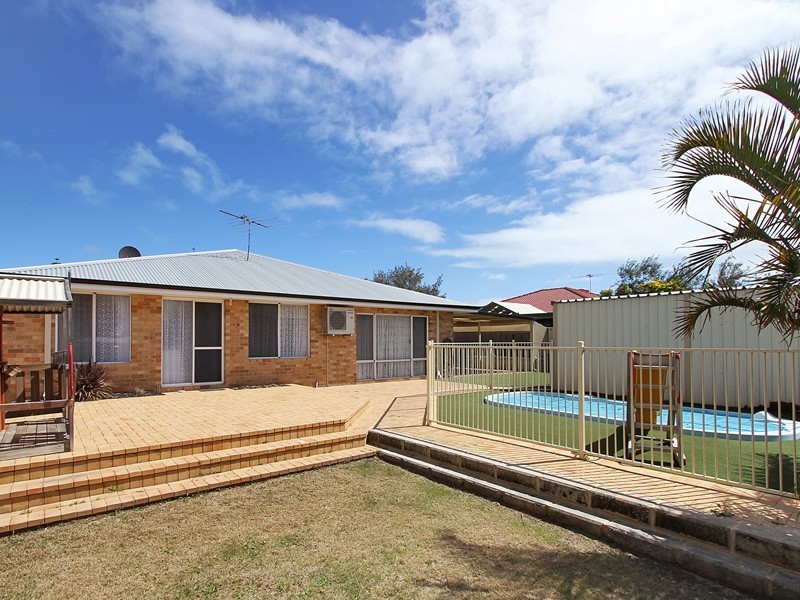 28 Christian Circle, Quinns Rocks WA 6030