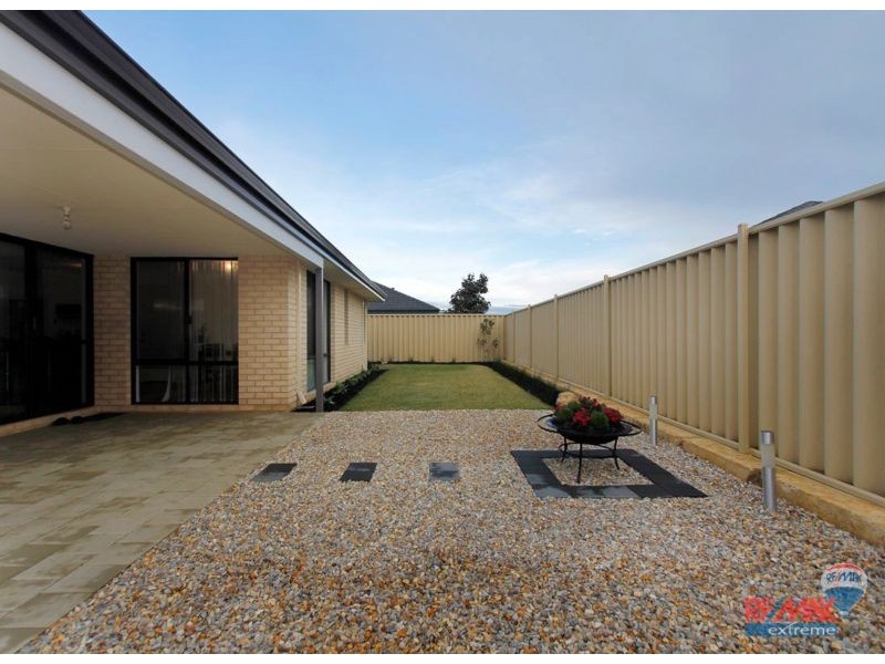 34 Tobermory Crescent, Butler WA 6036