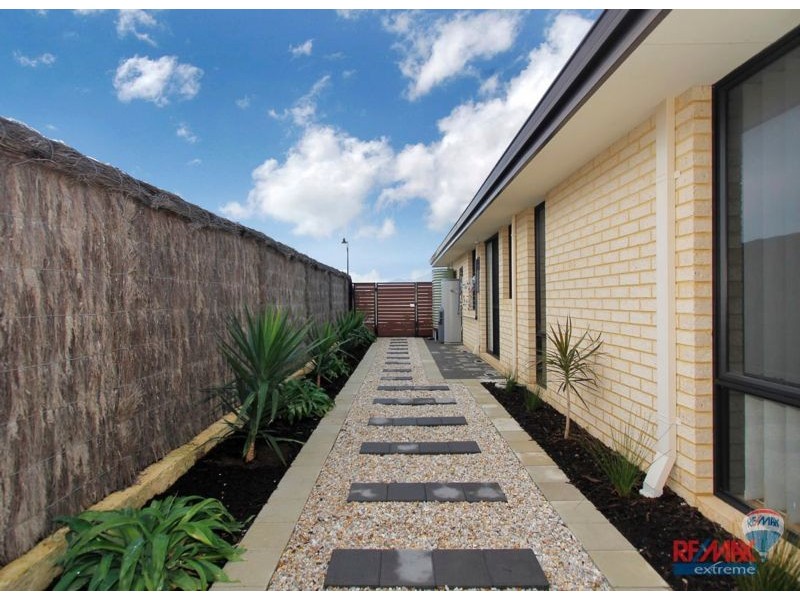 34 Tobermory Crescent, Butler WA 6036