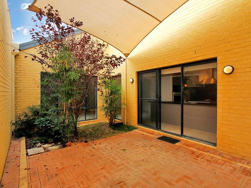 18 Klondike Approach, Butler WA 6036