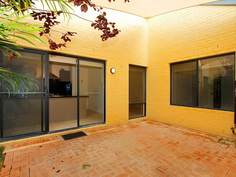 18 Klondike Approach, Butler WA 6036