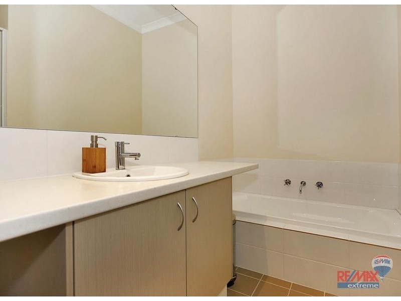 18 Lockerbie Turn, Butler WA 6036