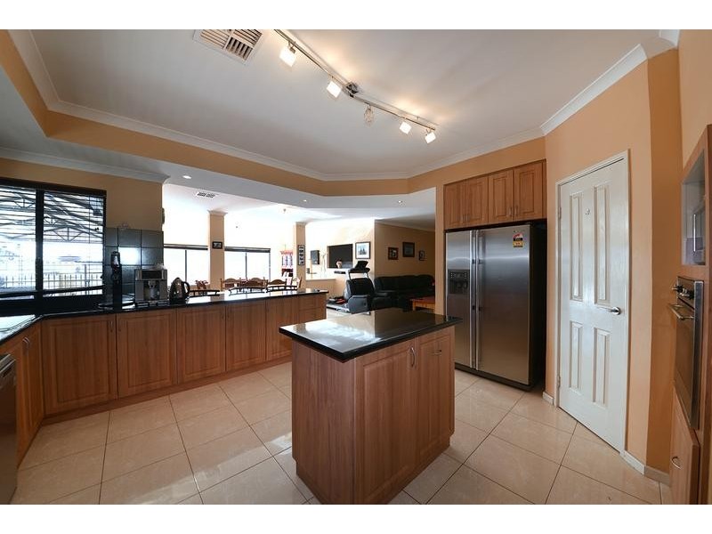 17 Baglione Green, Tapping WA 6065