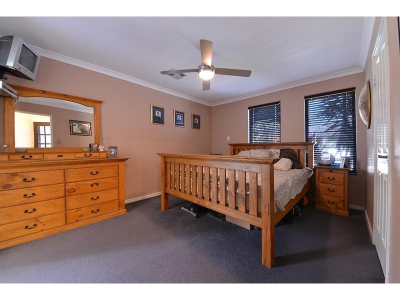 17 Baglione Green, Tapping WA 6065