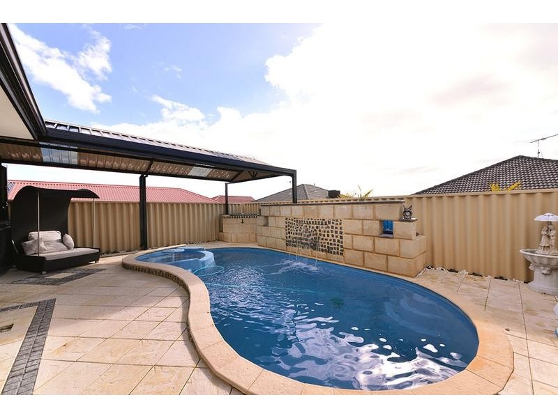 17 Baglione Green, Tapping WA 6065