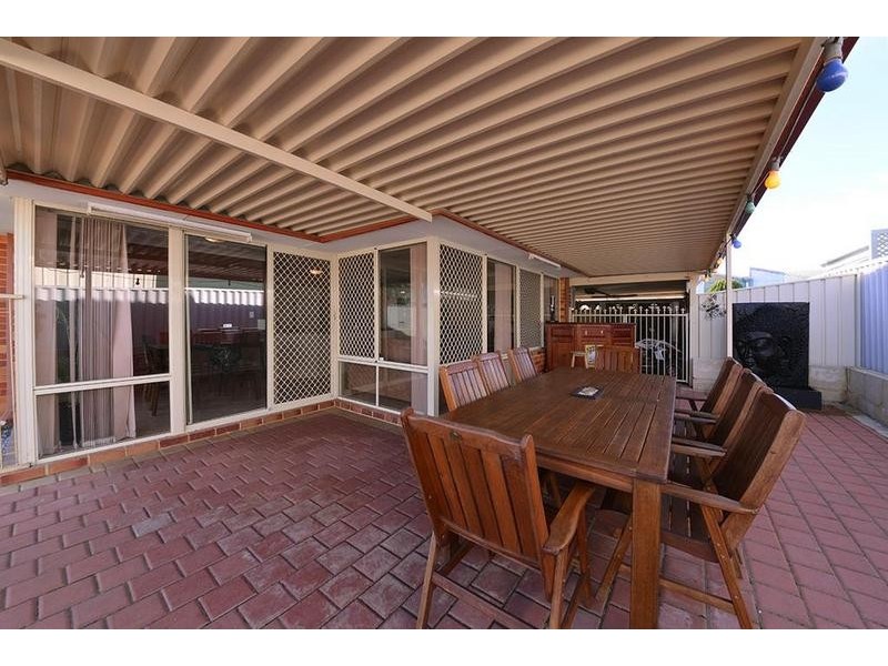 36 Bibbulmun Entrance, Sinagra WA 6065