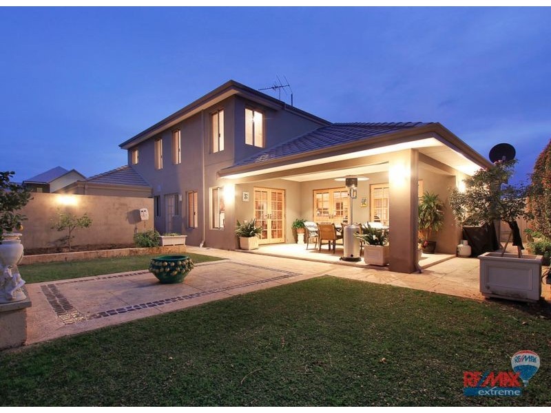 36 Mustique Crescent, Hillarys WA 6025