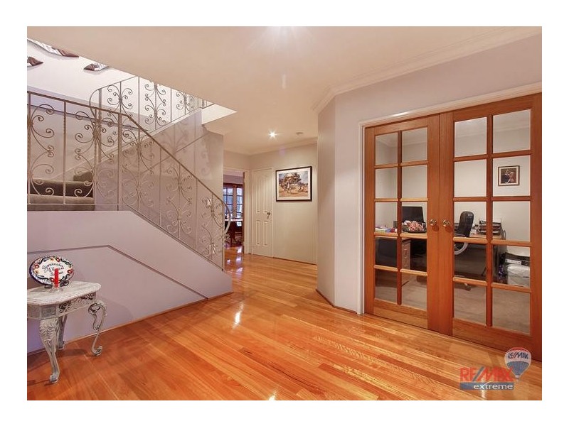 36 Mustique Crescent, Hillarys WA 6025