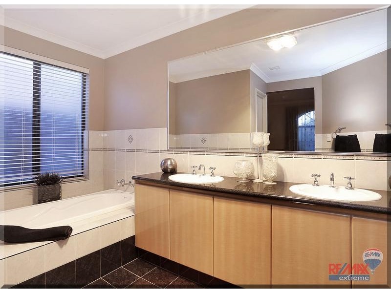 9 Glengyle Turn, Quinns Rocks WA 6030