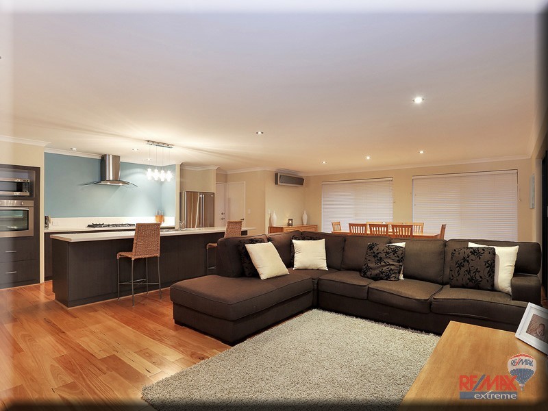 11 Broadford Avenue, Butler WA 6036