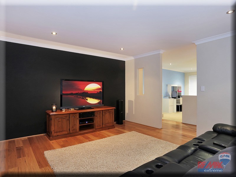 11 Broadford Avenue, Butler WA 6036