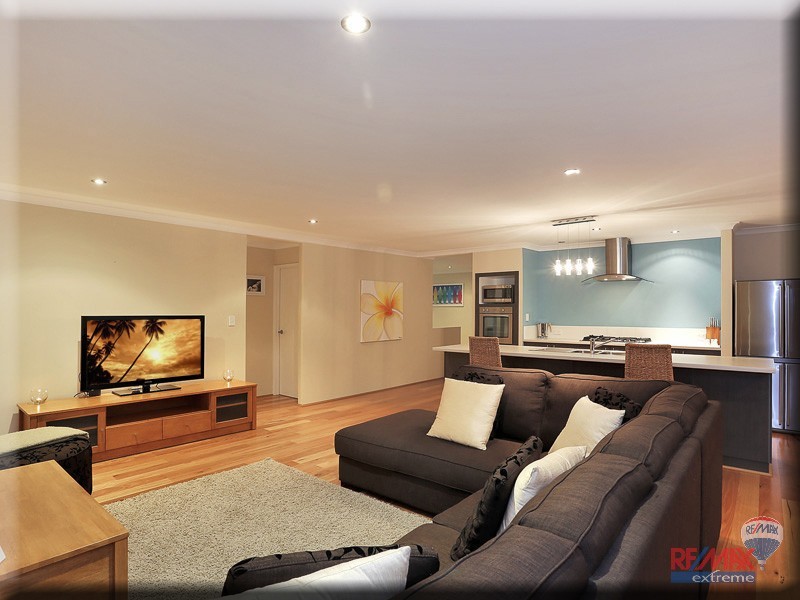 11 Broadford Avenue, Butler WA 6036