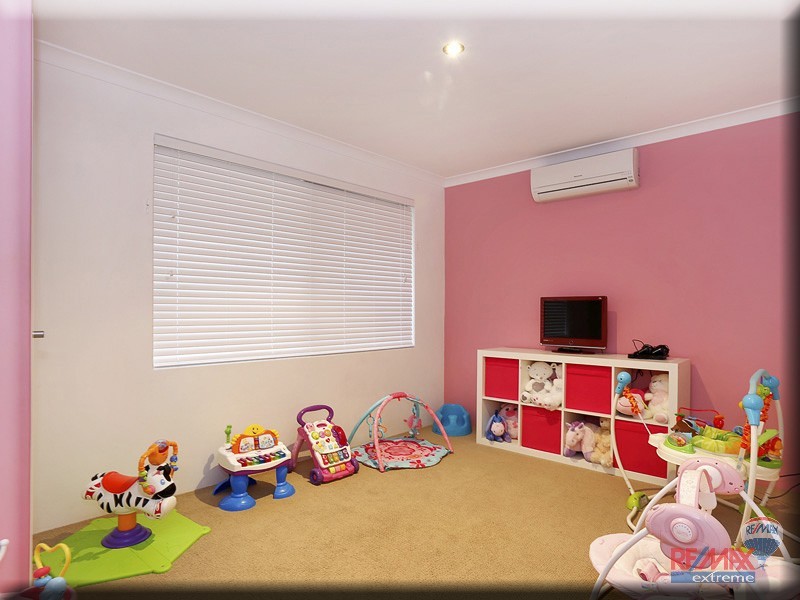 11 Broadford Avenue, Butler WA 6036