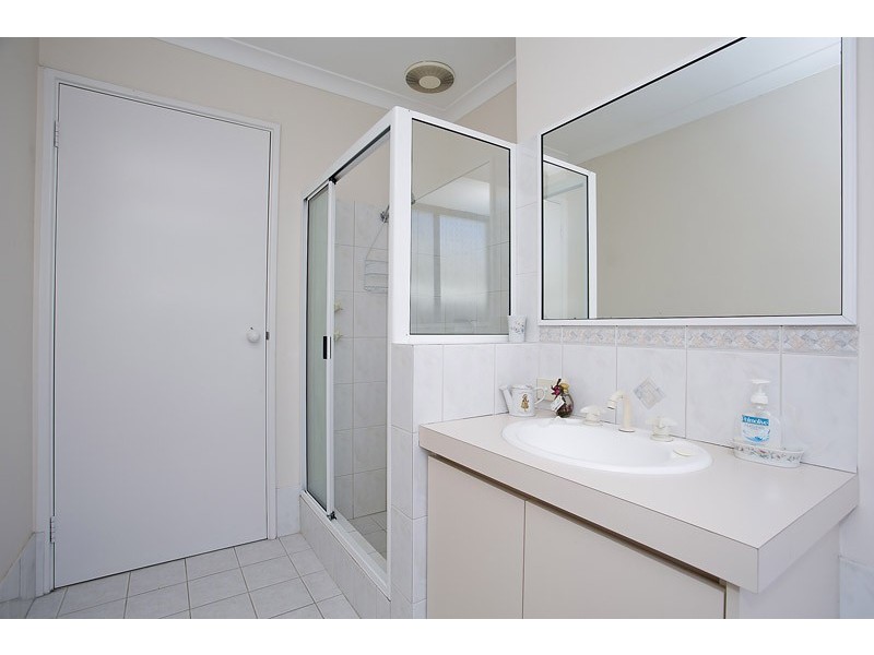 16 Bembridge Loop, Hocking WA 6065