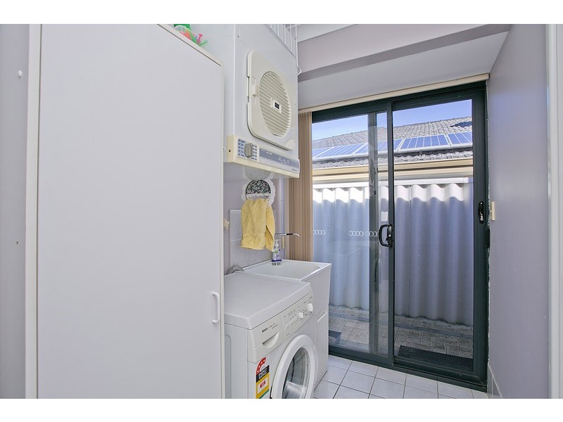 16 Bembridge Loop, Hocking WA 6065