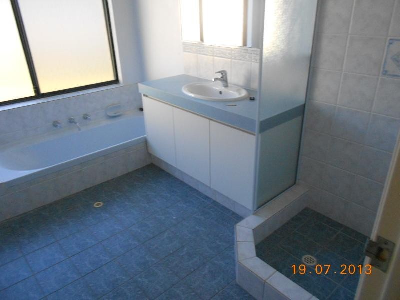 6 Cuchillin Court, Kinross WA 6028