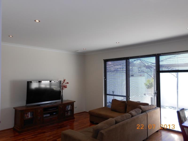 18 Portsalon Parkway, Butler WA 6036