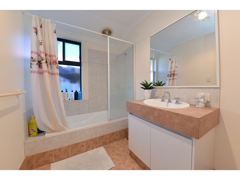 11 Westwind Place, Currambine WA 6028