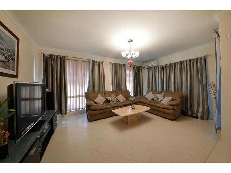 11 Westwind Place, Currambine WA 6028