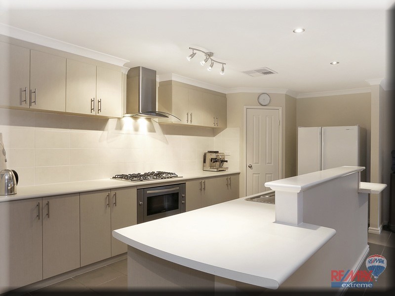 9 Cyandra Loop*, Banksia Grove WA 6031