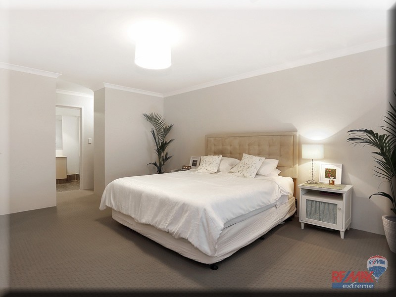 9 Cyandra Loop*, Banksia Grove WA 6031