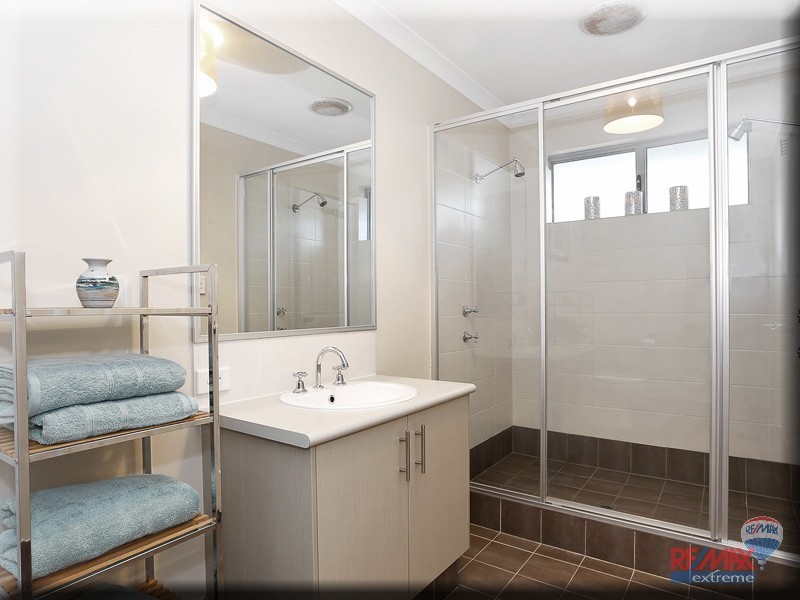 9 Cyandra Loop*, Banksia Grove WA 6031