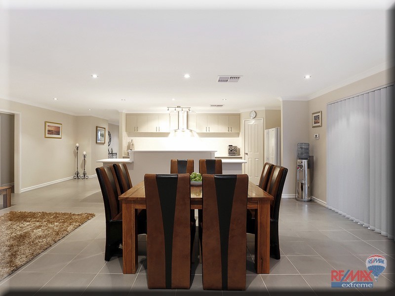 9 Cyandra Loop*, Banksia Grove WA 6031