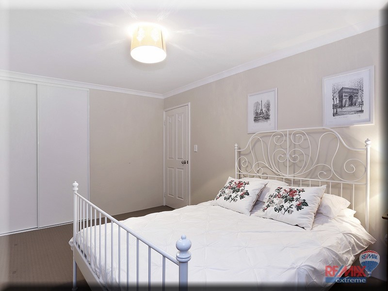 9 Cyandra Loop*, Banksia Grove WA 6031