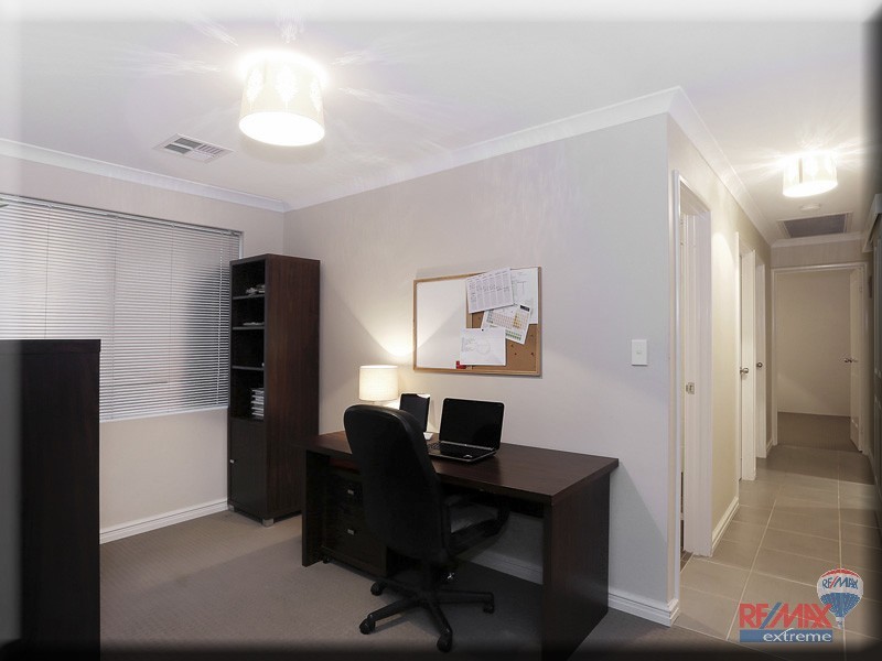 9 Cyandra Loop*, Banksia Grove WA 6031