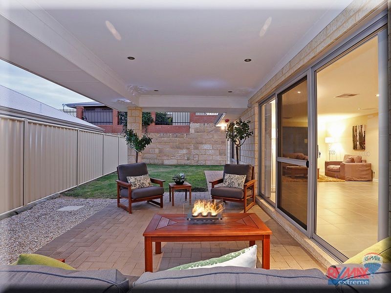 9 Cyandra Loop*, Banksia Grove WA 6031