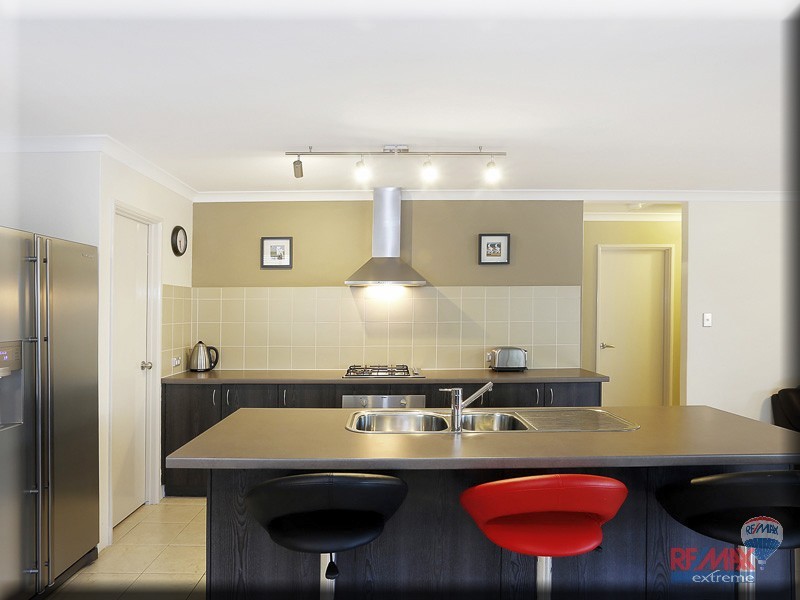 17 Redington Drive, Butler WA 6036