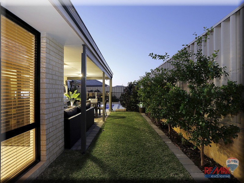 17 Redington Drive, Butler WA 6036