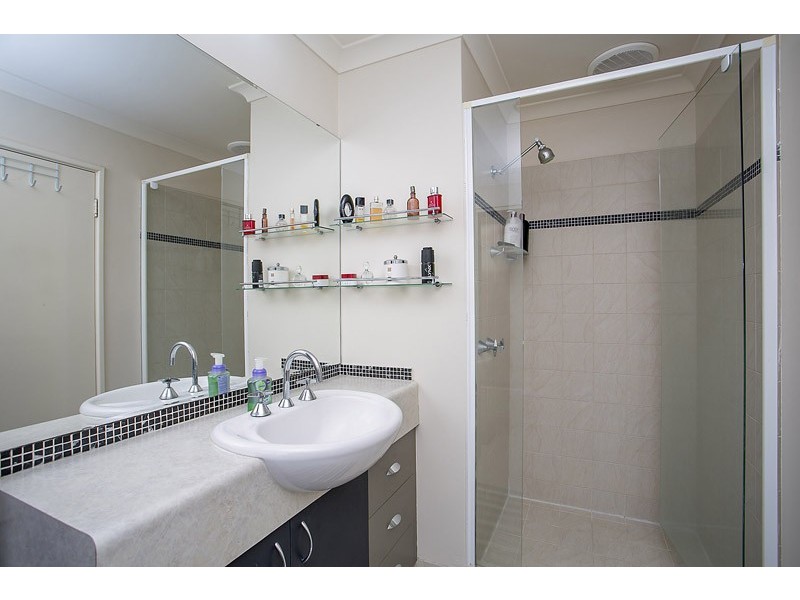 6 Faranda Close, Hocking WA 6065