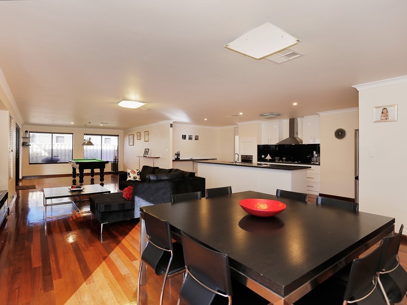 68 Camborne Parkway, Butler WA 6036