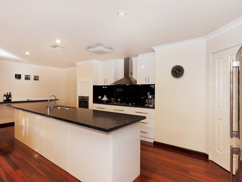 68 Camborne Parkway, Butler WA 6036