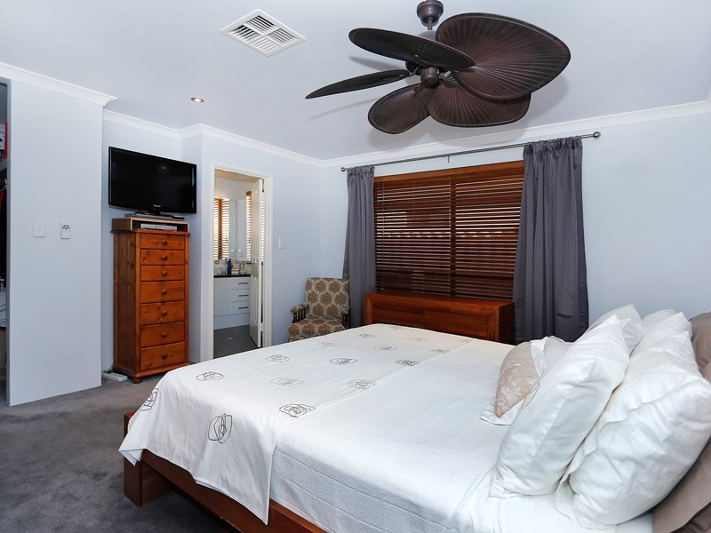 68 Camborne Parkway, Butler WA 6036