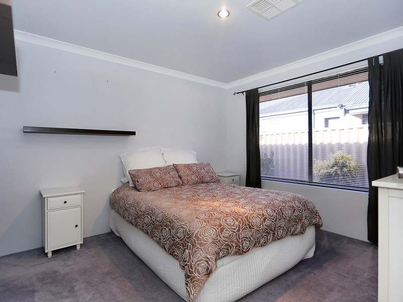 68 Camborne Parkway, Butler WA 6036