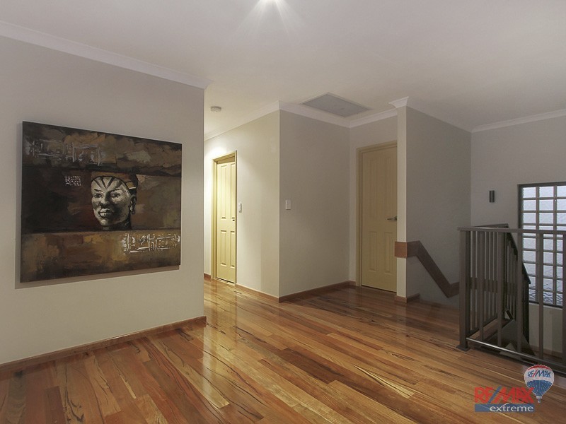 110 Cook Avenue, Hillarys WA 6025