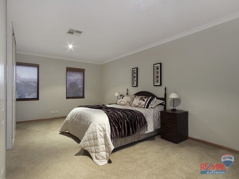 110 Cook Avenue, Hillarys WA 6025